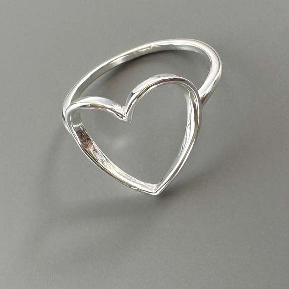 Sterling Silver Open Heart Ring - Minimalist Love Jewelry - Picture 3 of 14
